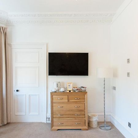 3 Bedroom Villa Attached To Host Home Free Parking Perth Eksteriør bilde