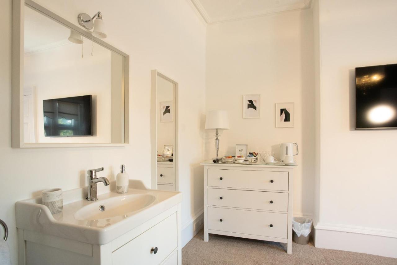3 Bedroom Villa Attached To Host Home Free Parking Perth Eksteriør bilde
